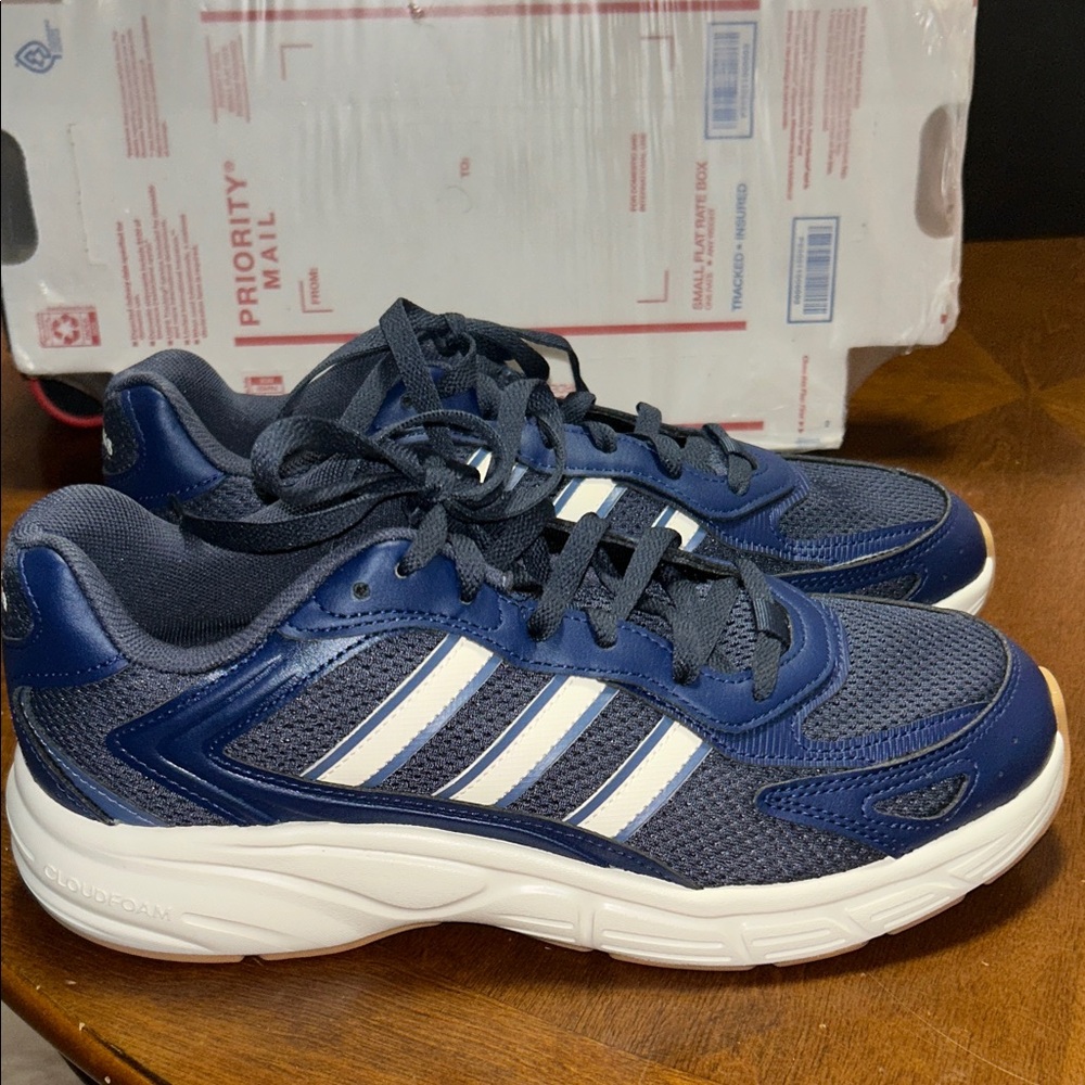 Adidas Men's Blue and White Athletic Shoes